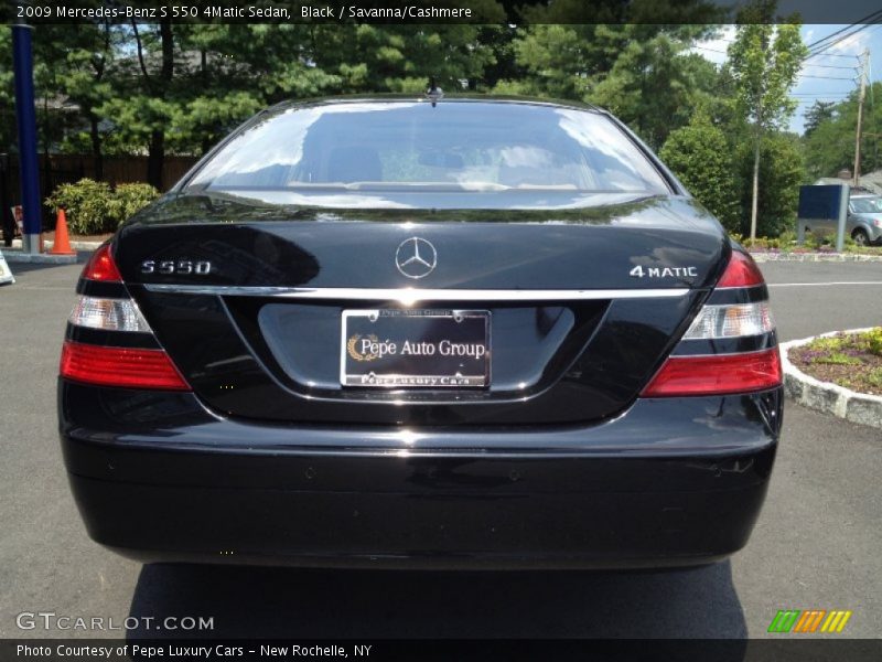 Black / Savanna/Cashmere 2009 Mercedes-Benz S 550 4Matic Sedan