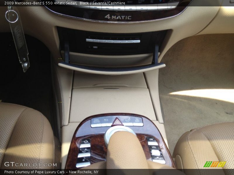 Black / Savanna/Cashmere 2009 Mercedes-Benz S 550 4Matic Sedan