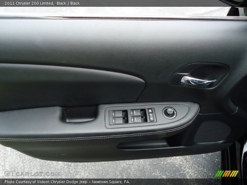 Black / Black 2011 Chrysler 200 Limited