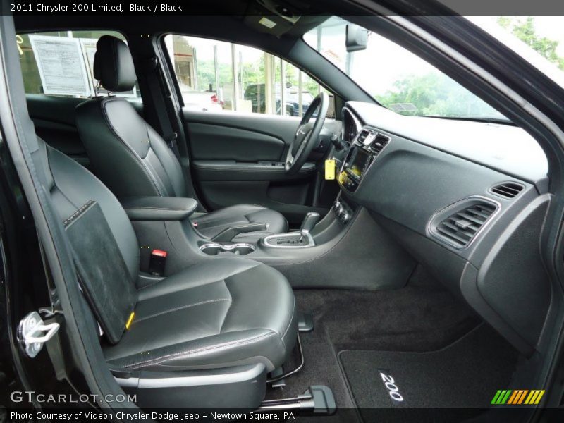 Black / Black 2011 Chrysler 200 Limited