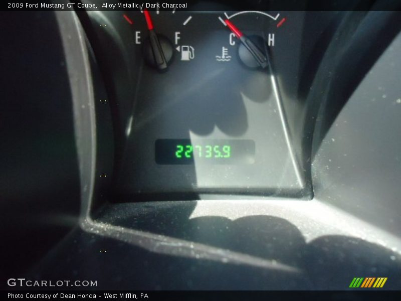 Alloy Metallic / Dark Charcoal 2009 Ford Mustang GT Coupe