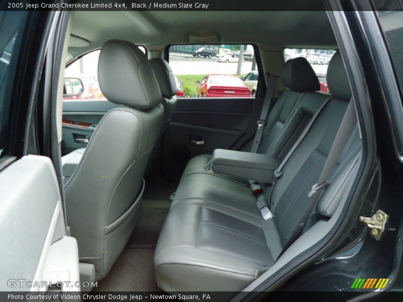 Black / Medium Slate Gray 2005 Jeep Grand Cherokee Limited 4x4