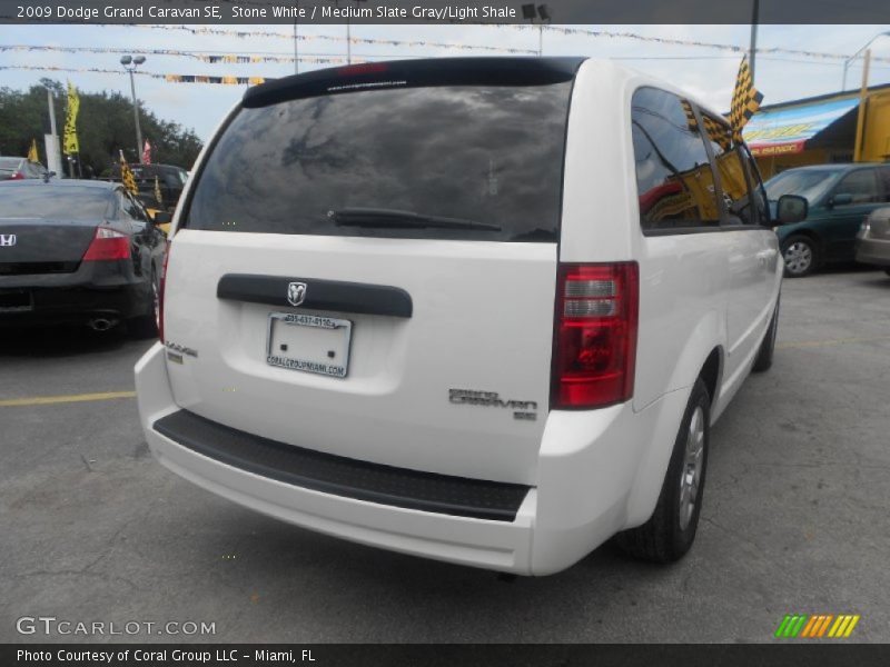 Stone White / Medium Slate Gray/Light Shale 2009 Dodge Grand Caravan SE