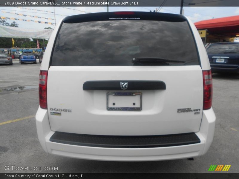 Stone White / Medium Slate Gray/Light Shale 2009 Dodge Grand Caravan SE