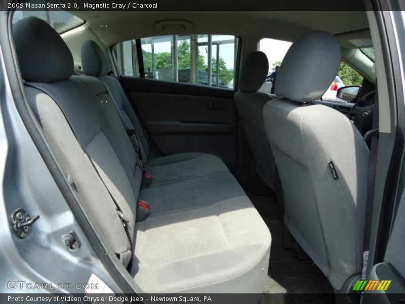 Magnetic Gray / Charcoal 2009 Nissan Sentra 2.0