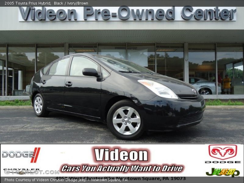 Black / Ivory/Brown 2005 Toyota Prius Hybrid