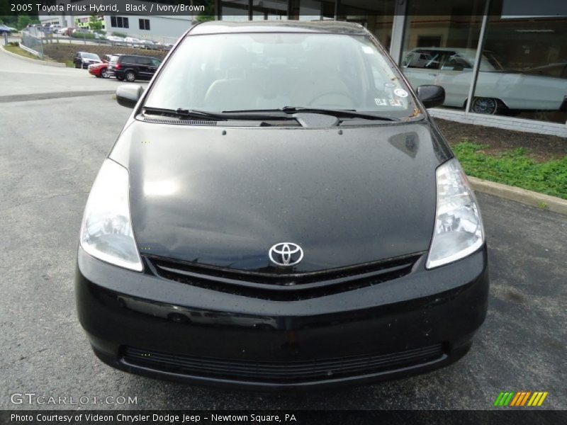 Black / Ivory/Brown 2005 Toyota Prius Hybrid