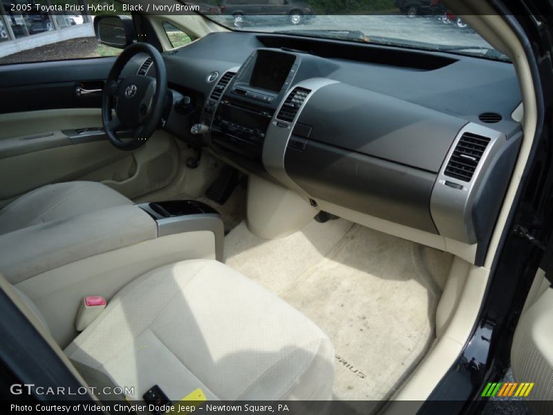 Black / Ivory/Brown 2005 Toyota Prius Hybrid