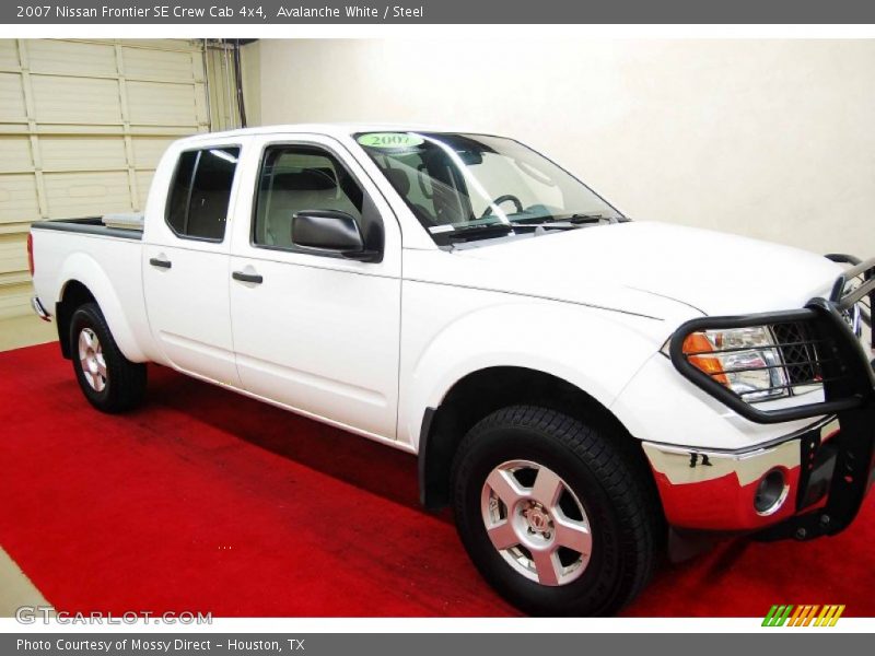 Avalanche White / Steel 2007 Nissan Frontier SE Crew Cab 4x4