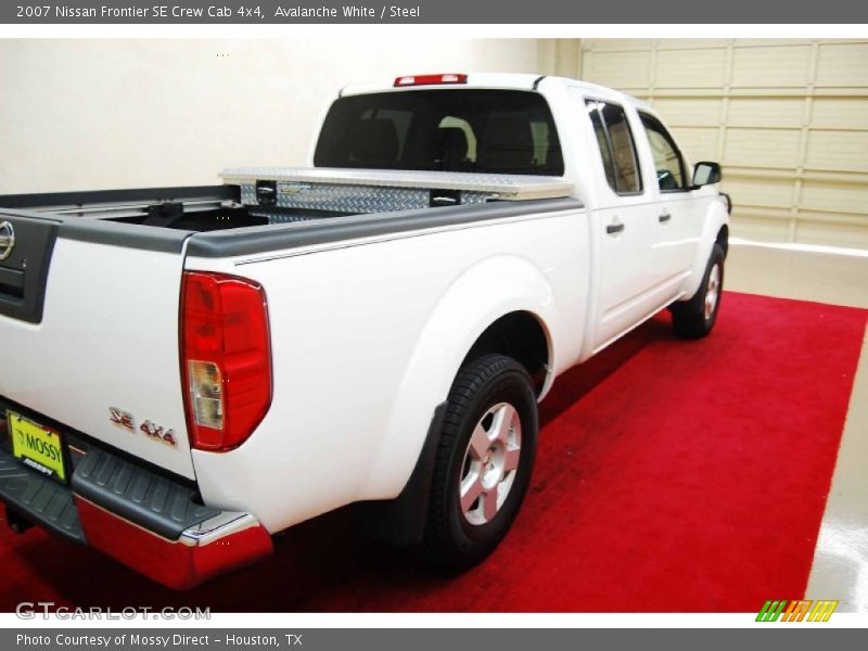 Avalanche White / Steel 2007 Nissan Frontier SE Crew Cab 4x4