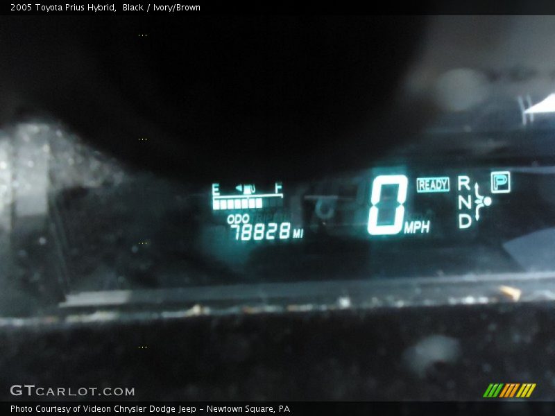 Black / Ivory/Brown 2005 Toyota Prius Hybrid