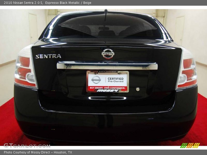 Espresso Black Metallic / Beige 2010 Nissan Sentra 2.0 S