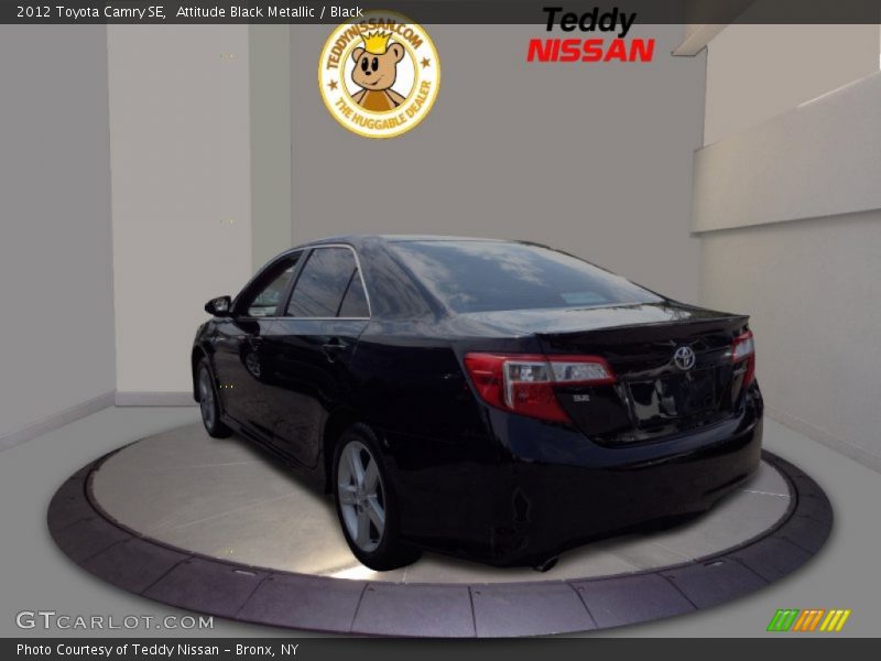 Attitude Black Metallic / Black 2012 Toyota Camry SE