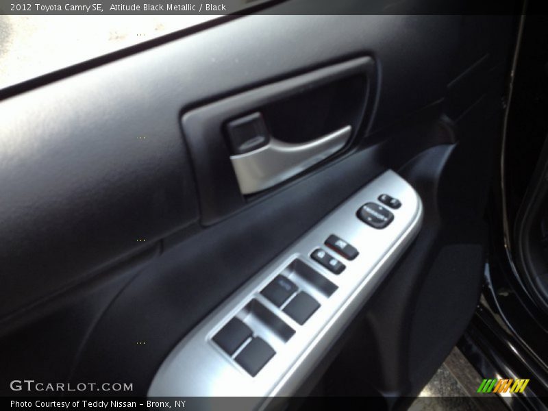 Attitude Black Metallic / Black 2012 Toyota Camry SE