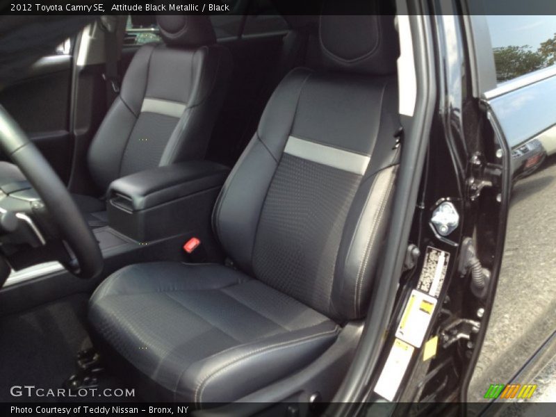 Attitude Black Metallic / Black 2012 Toyota Camry SE