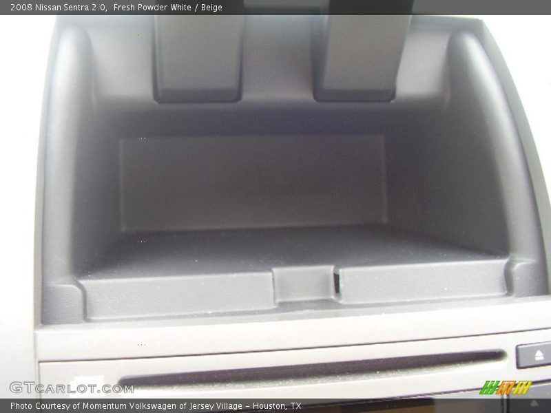 Fresh Powder White / Beige 2008 Nissan Sentra 2.0