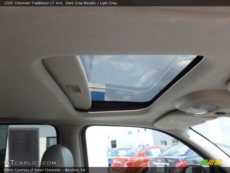 Dark Gray Metallic / Light Gray 2005 Chevrolet TrailBlazer LT 4x4