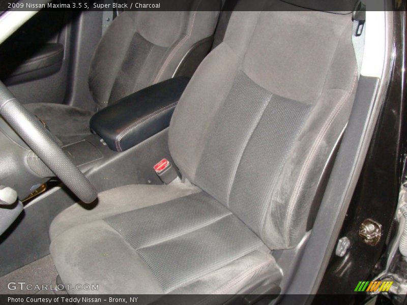 Super Black / Charcoal 2009 Nissan Maxima 3.5 S