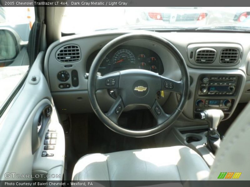 Dark Gray Metallic / Light Gray 2005 Chevrolet TrailBlazer LT 4x4