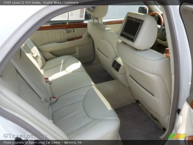 Crystal White / Cashmere 2005 Lexus LS 430 Sedan