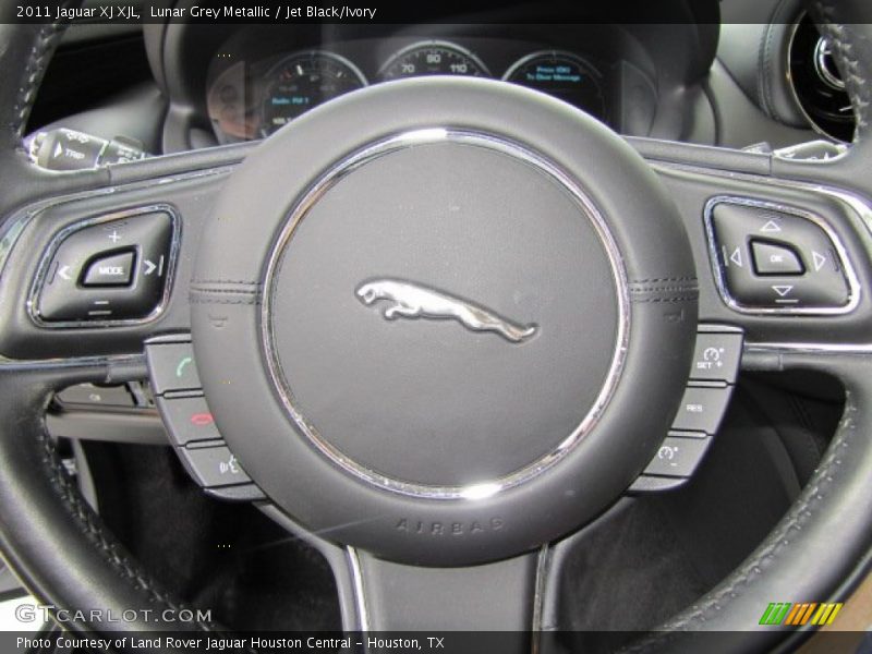 Controls of 2011 XJ XJL