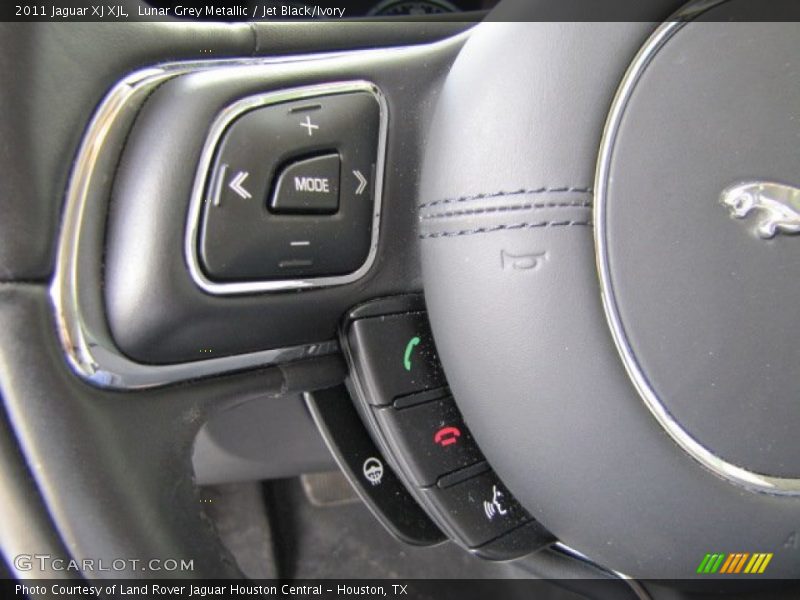 Controls of 2011 XJ XJL