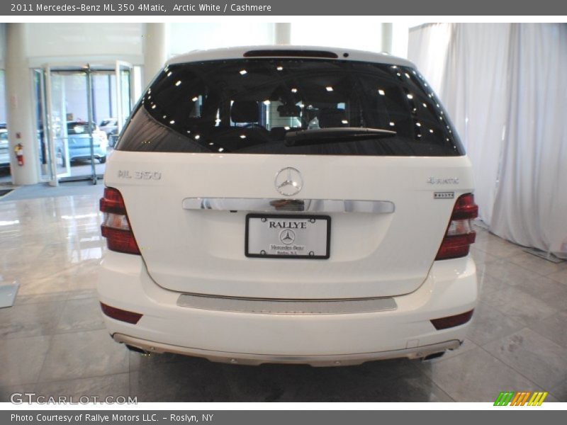Arctic White / Cashmere 2011 Mercedes-Benz ML 350 4Matic