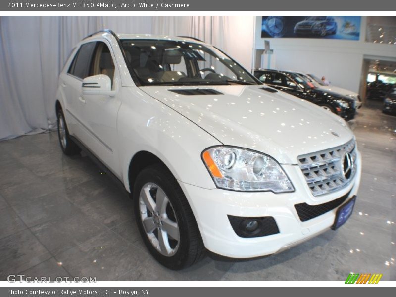 Arctic White / Cashmere 2011 Mercedes-Benz ML 350 4Matic