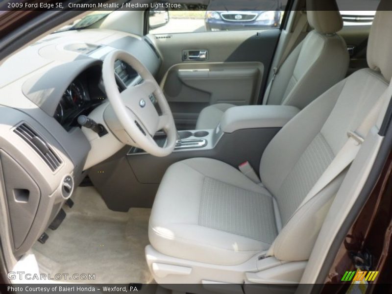 Front Seat of 2009 Edge SE