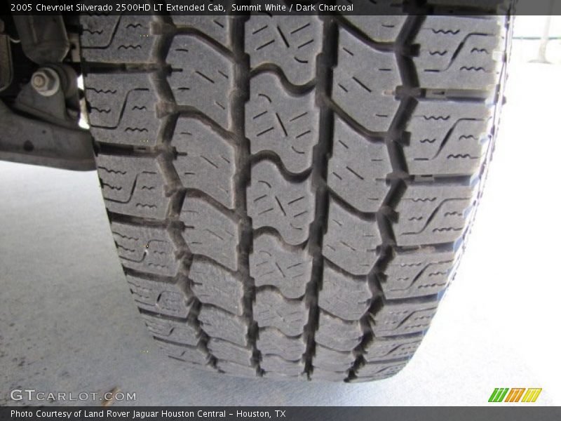 Summit White / Dark Charcoal 2005 Chevrolet Silverado 2500HD LT Extended Cab