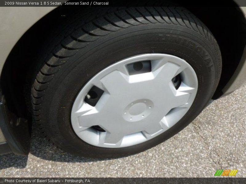 Sonoran Sand / Charcoal 2009 Nissan Versa 1.8 S Sedan