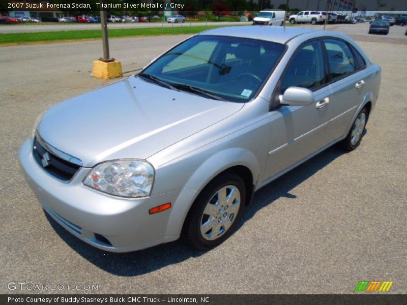 Titanium Silver Metallic / Grey 2007 Suzuki Forenza Sedan