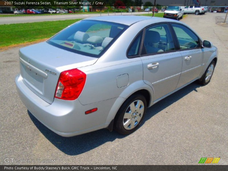 Titanium Silver Metallic / Grey 2007 Suzuki Forenza Sedan