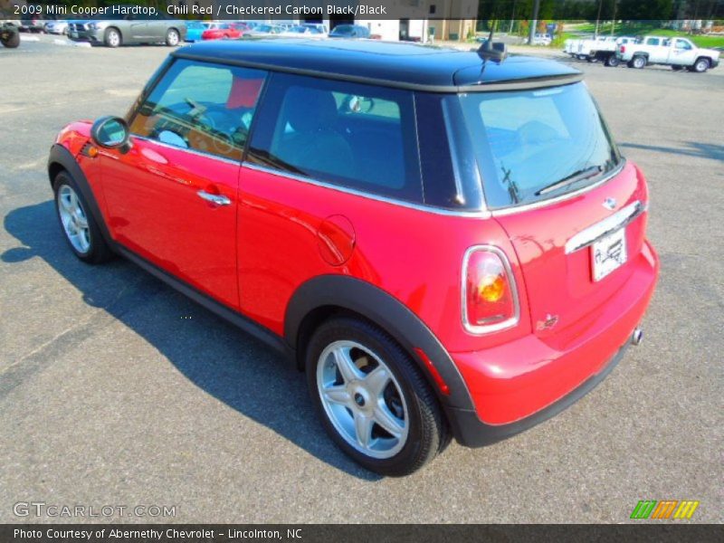 Chili Red / Checkered Carbon Black/Black 2009 Mini Cooper Hardtop