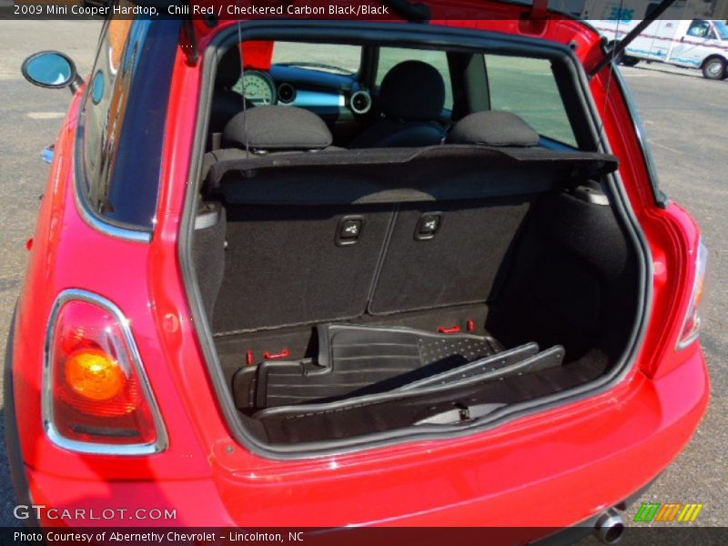 Chili Red / Checkered Carbon Black/Black 2009 Mini Cooper Hardtop