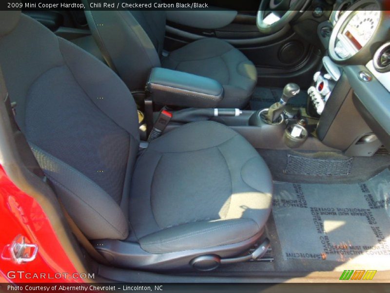 Chili Red / Checkered Carbon Black/Black 2009 Mini Cooper Hardtop