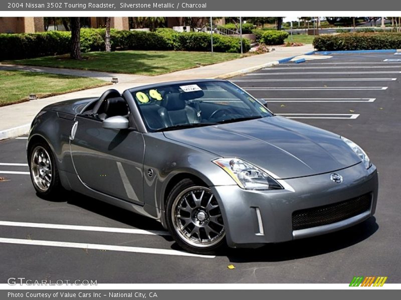 Front 3/4 View of 2004 350Z Touring Roadster