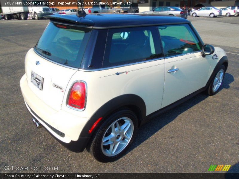 Pepper White / Carbon Black/Carbon Black 2007 Mini Cooper S Hardtop