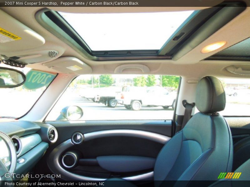 Pepper White / Carbon Black/Carbon Black 2007 Mini Cooper S Hardtop
