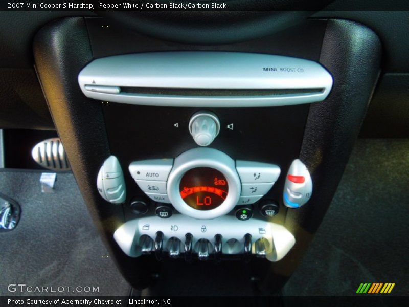 Pepper White / Carbon Black/Carbon Black 2007 Mini Cooper S Hardtop