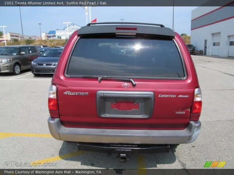Sunfire Red Pearl / Oak 2001 Toyota 4Runner Limited 4x4