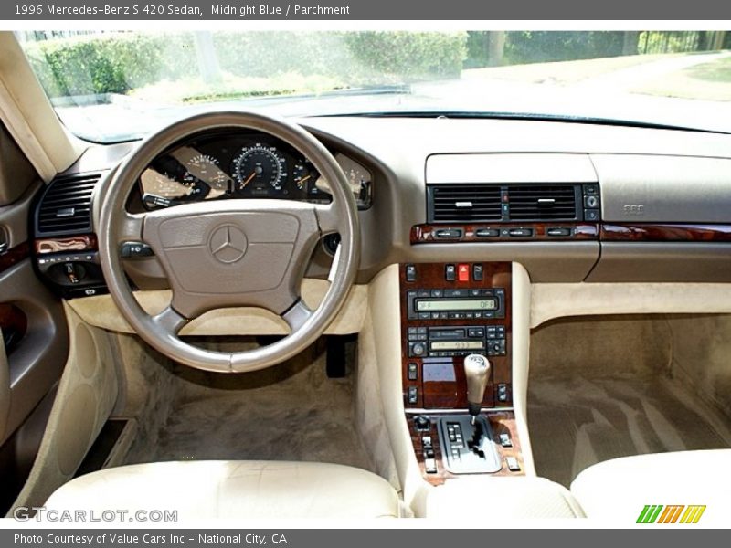 Midnight Blue / Parchment 1996 Mercedes-Benz S 420 Sedan