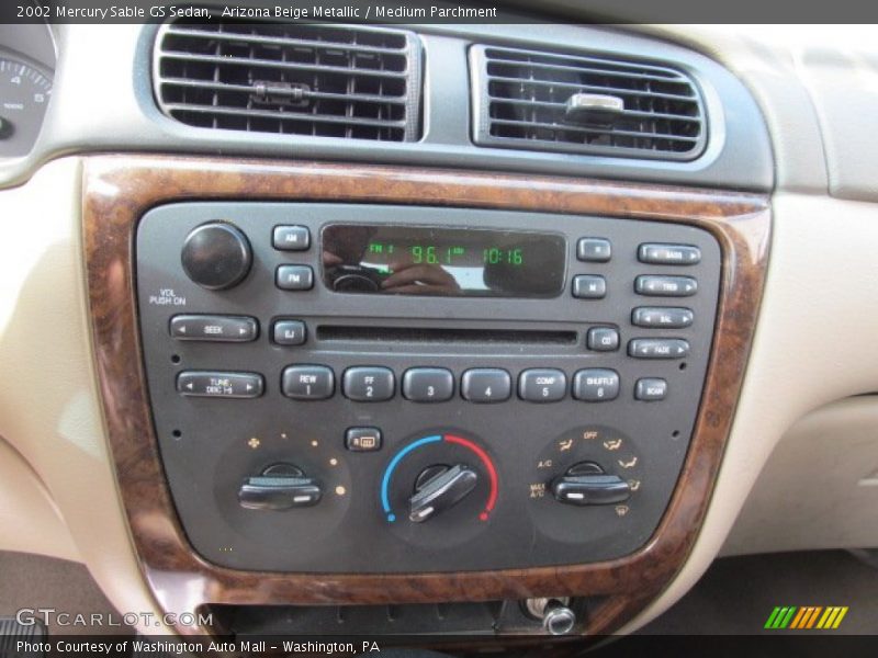Arizona Beige Metallic / Medium Parchment 2002 Mercury Sable GS Sedan