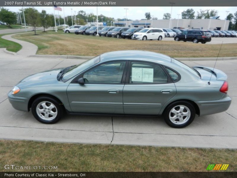  2007 Taurus SE Light Tundra Metallic