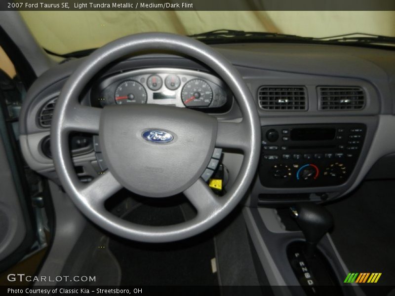  2007 Taurus SE Steering Wheel