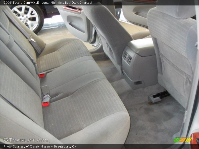 Lunar Mist Metallic / Dark Charcoal 2006 Toyota Camry XLE