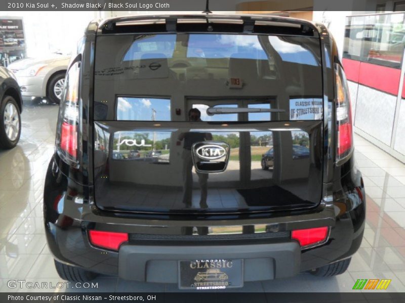 Shadow Black / Black Soul Logo Cloth 2010 Kia Soul +