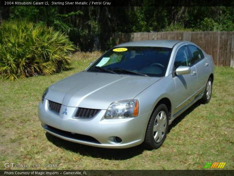 Sterling Silver Metallic / Petrol Gray 2004 Mitsubishi Galant LS