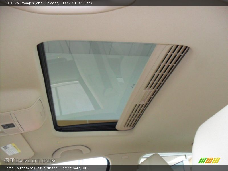 Black / Titan Black 2010 Volkswagen Jetta SE Sedan