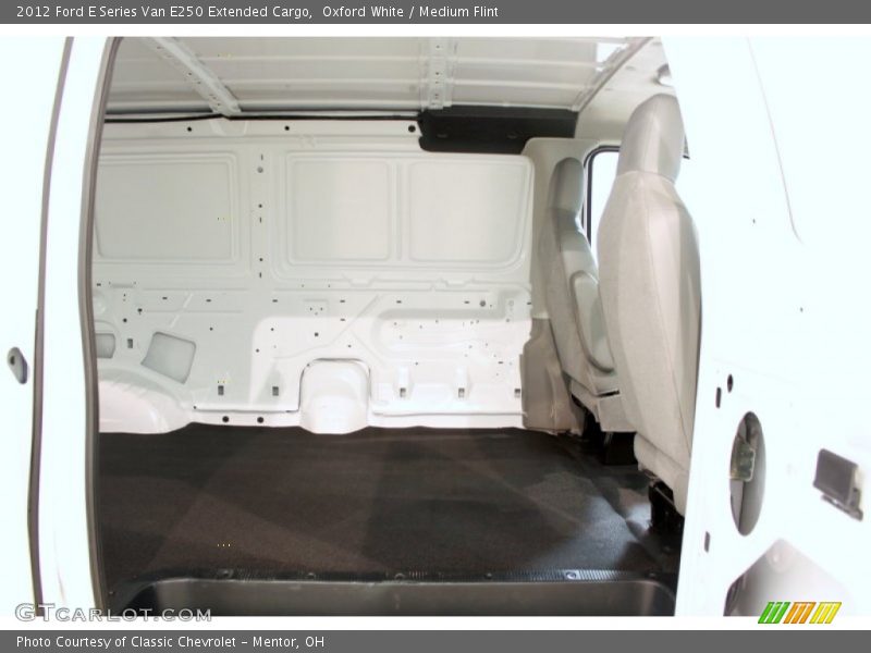 Oxford White / Medium Flint 2012 Ford E Series Van E250 Extended Cargo